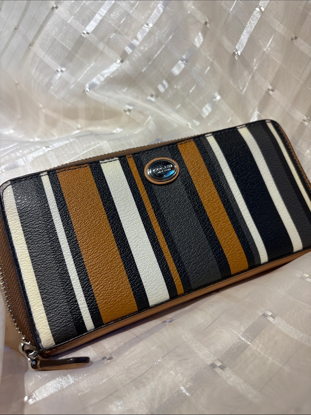 Coach Vintage Peyton Multi-Stripe Accordion Zip Wallet F51751